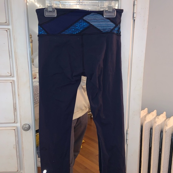 Lulu lemon leggings - Picture 2 of 3